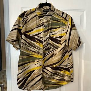 Men’s banana republic slim fit Size L geometric Patterned s/s Shirt